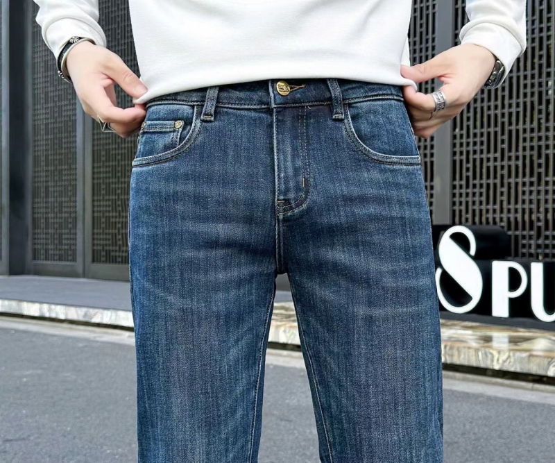 Bv*b*rry jeans